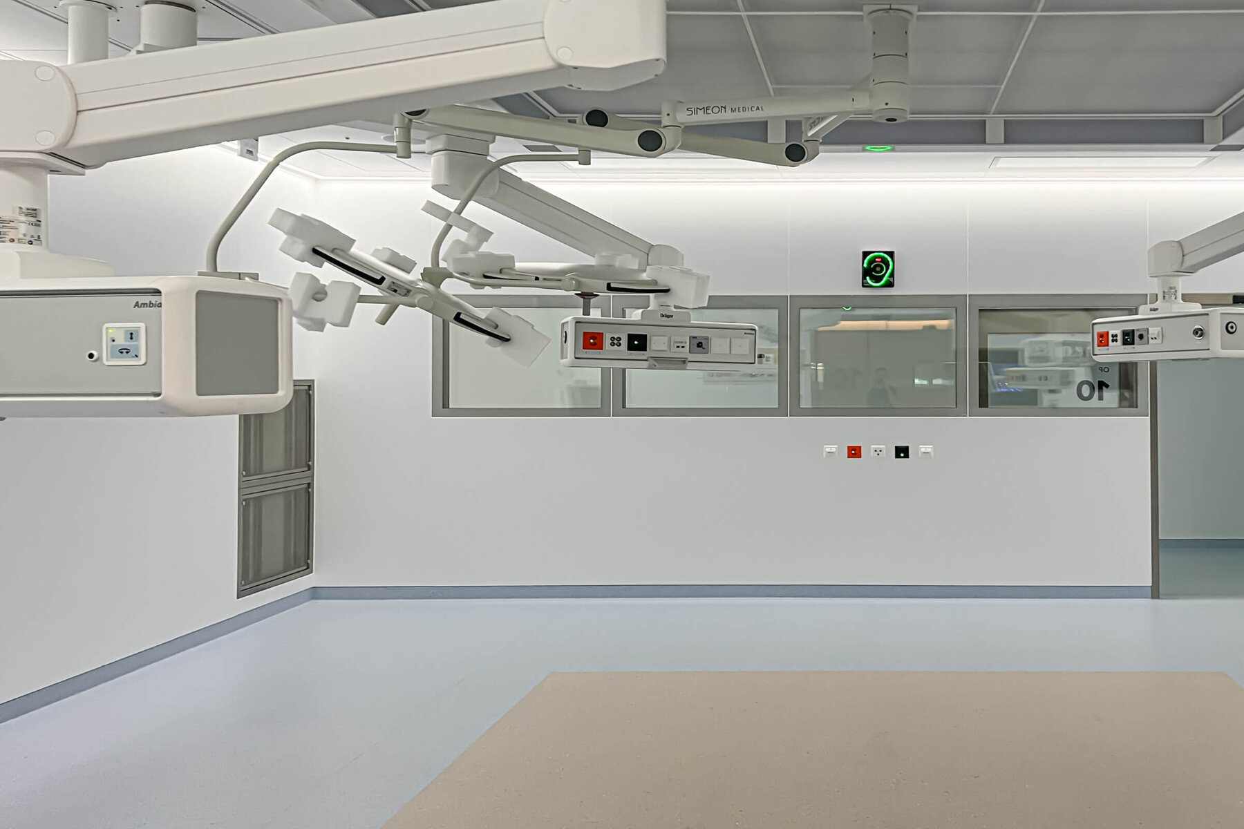 Reference Kantonsspital St.Gallen, sliding doors