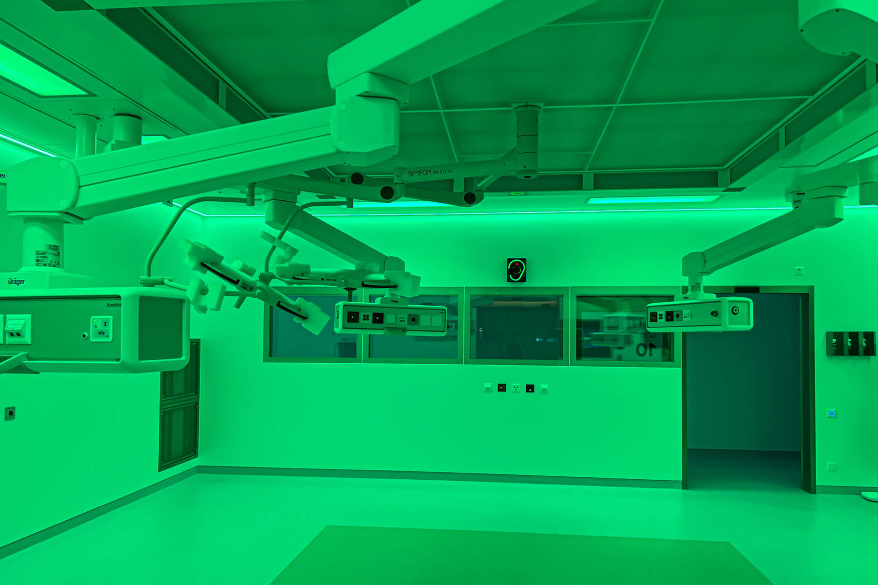 Reference Kantonsspital St.Gallen, HT Control Room management and video routing, LED/RGB illumination