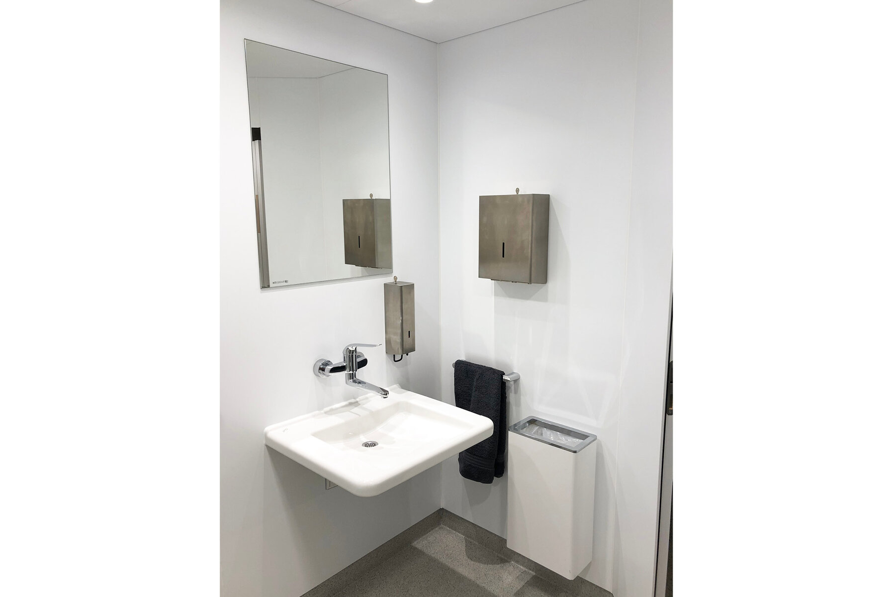 patient bathroom in New al Sabah Hospital, Kuwait