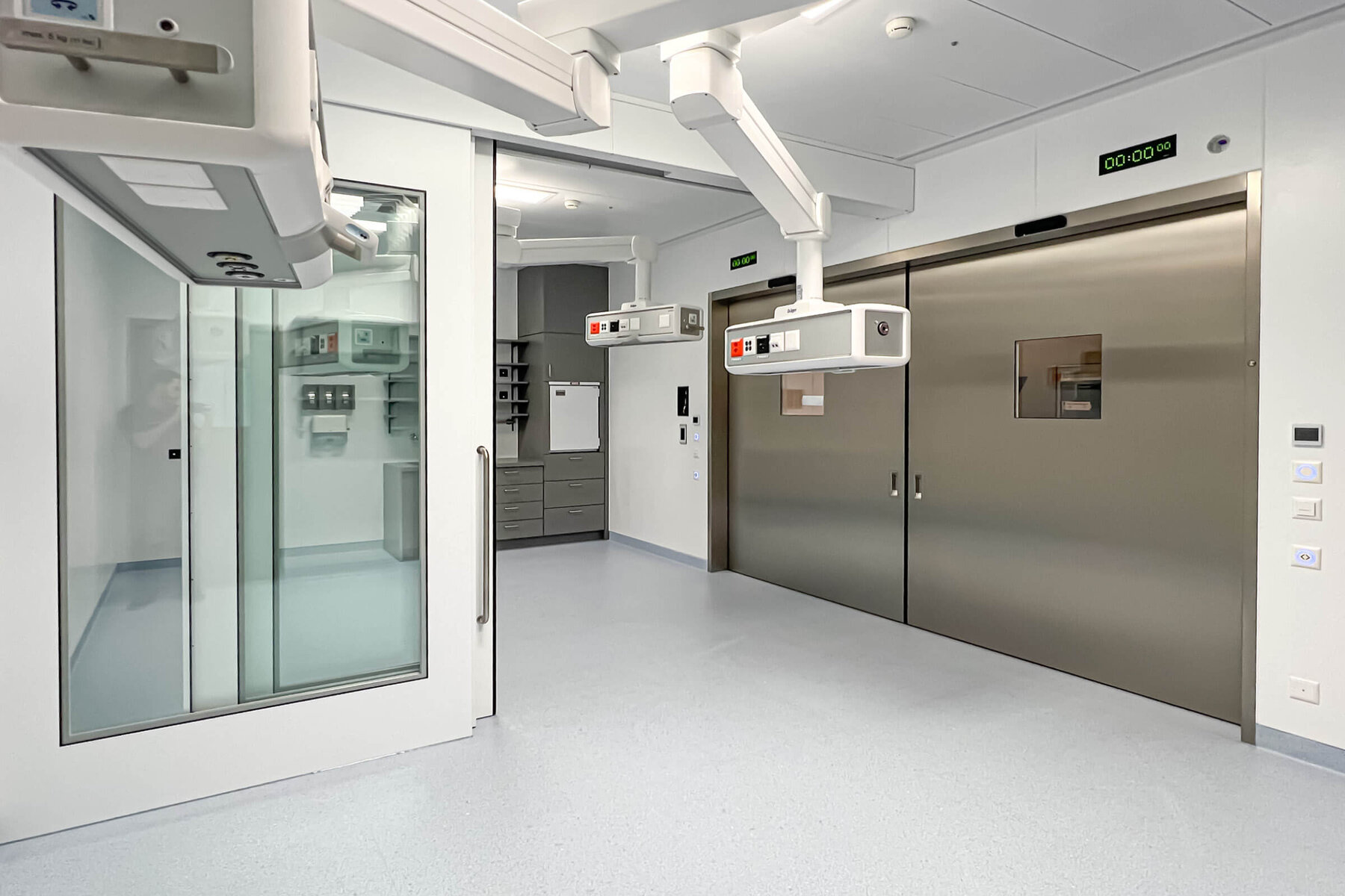 Reference Kantonsspital St.Gallen, sliding doors