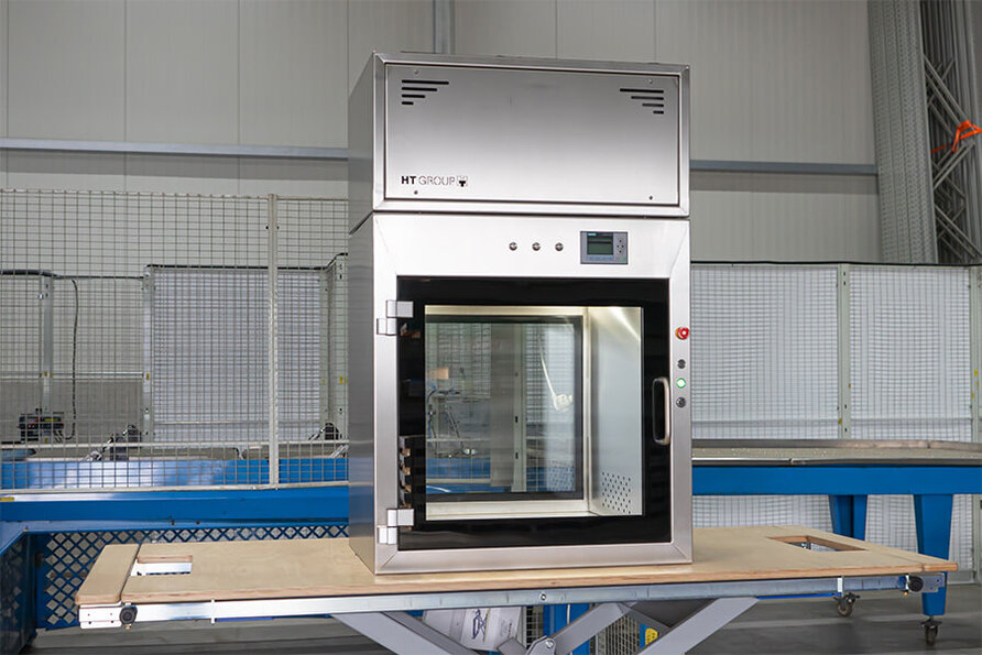 GMP material locks in production