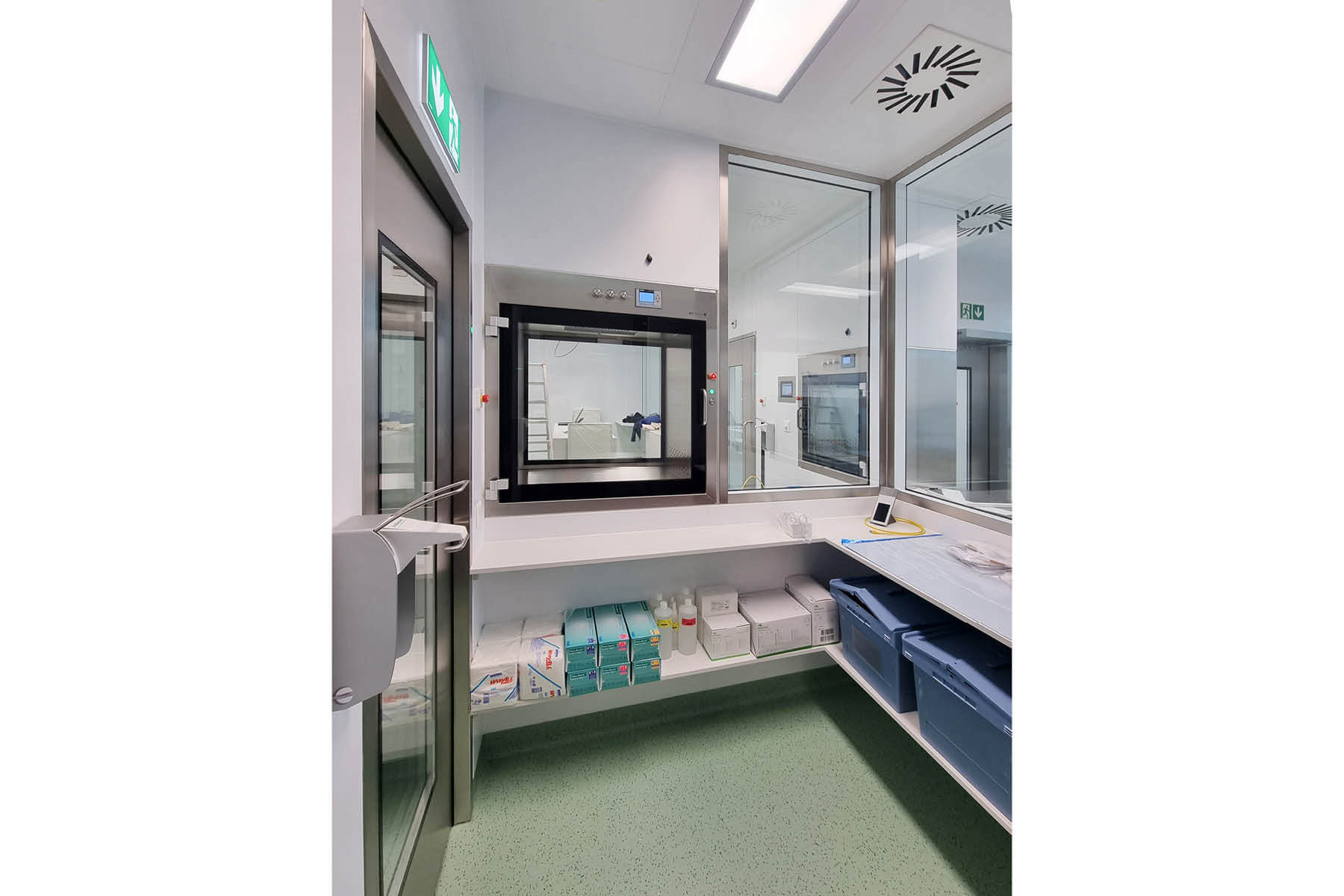 GMP laboratory for the production of cytostatics at Kantonspital Frauenfeld